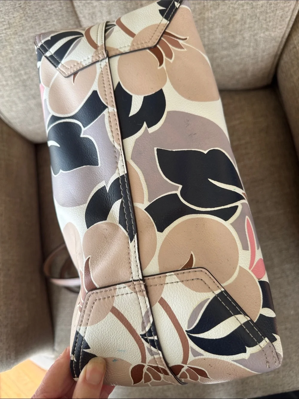 Kate Spade Arch Place Mya Breezy Floral Reversible to beige tote MISSING POUCH